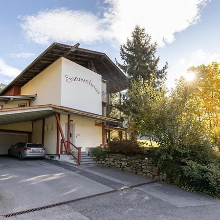 Sonnenhaus 아파트